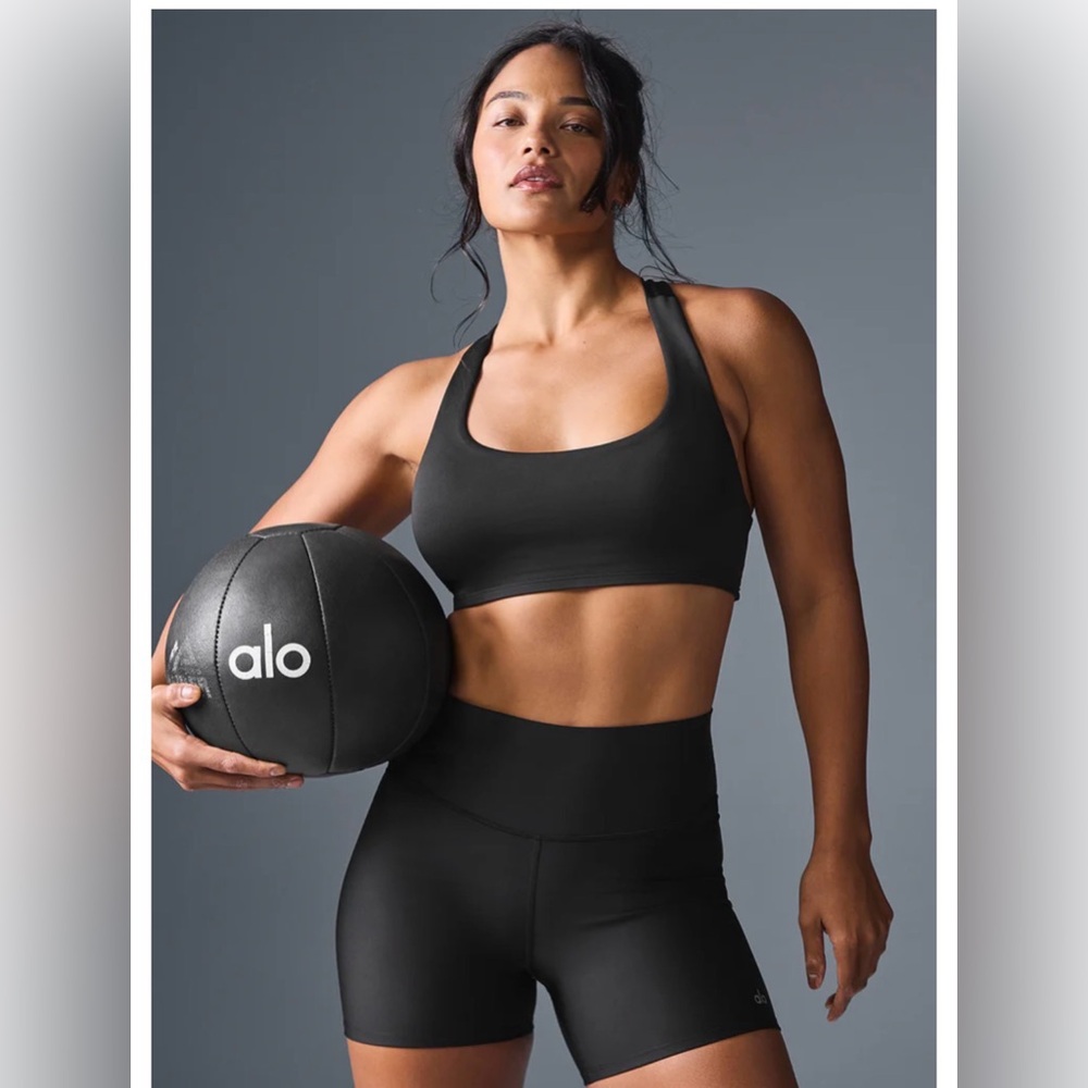 ALO Yoga Airlift Advantage Racerback Bra